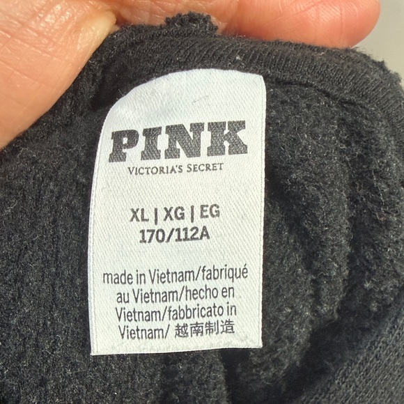 Victoria’s Secret pink pullover hoodie size XL - Picture 3 of 4